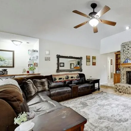 Image 3 - 8542 Parthenon Place, Universal City, Bexar County, TX 78148, USA - House for sale