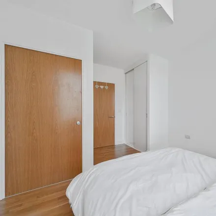 Image 5 - Platform 5, Station Road, London, SE13 5FL, United Kingdom - Apartment for rent