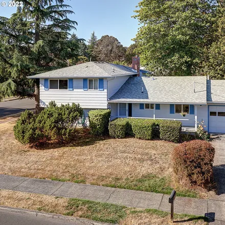 Buy this 4 bed house on 7205 Southwest 103rd Avenue in Beaverton, OR 97008