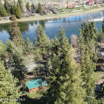 Buy this 3 bed house on 1153 Cross Port Road in Boundary County, ID 83805