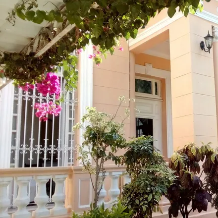 Rent this 2 bed house on Vedado