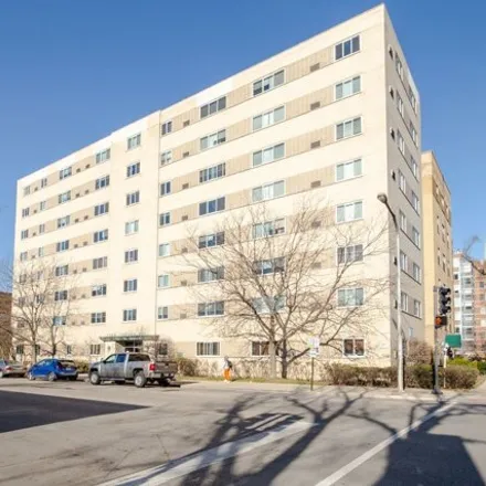 Rent this 1 bed apartment on 1400 Chicago Ave Apt 308 in Evanston, Illinois