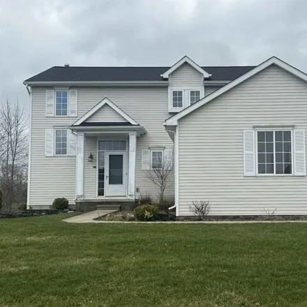 Rent this 4 bed house on 1441 Muskegon Drive in Genesee County, MI 48439