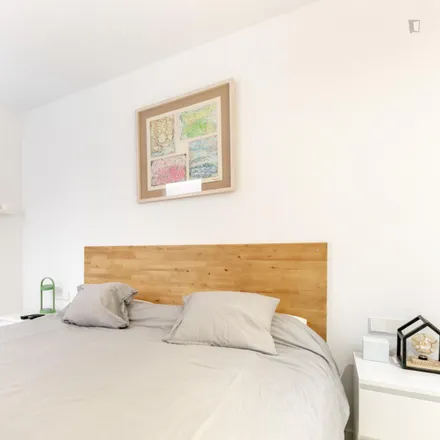 Rent this 2 bed apartment on Carrer d'Aragó in 65, 08001 Barcelona