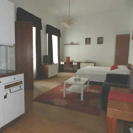 Image 2 - Cejl 467/67, 602 00 Brno, Czechia - Apartment for rent