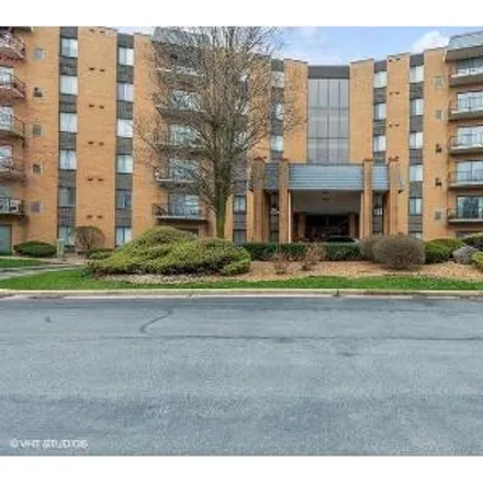Buy this 2 bed condo on 798 Bruce Lane in Glenwood, Thornton Township