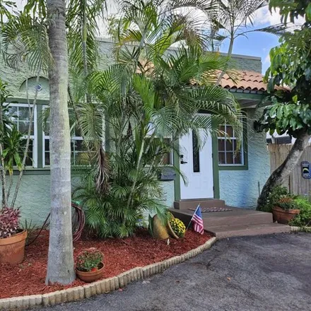 Buy this 3 bed house on 828 Lytle Street in West Palm Beach, FL 33405