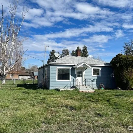 Buy this 2 bed house on 531 Dewberry Avenue East in Omak, WA 98841