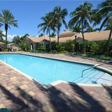 Buy this 3 bed condo on Village Boulevard in Tequesta, Palm Beach County