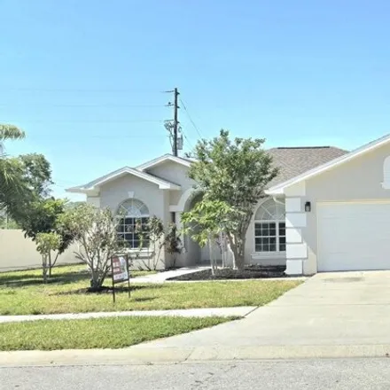 Buy this 3 bed house on 9005 Robin Nest Drive in Hudson, FL 34669