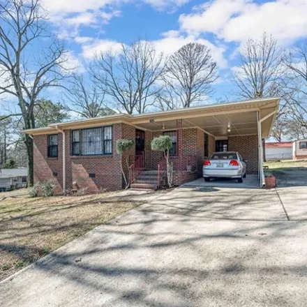 Image 2 - 1523 2nd Place Northwest, Forest Acres, Center Point, AL 35215, USA - House for sale