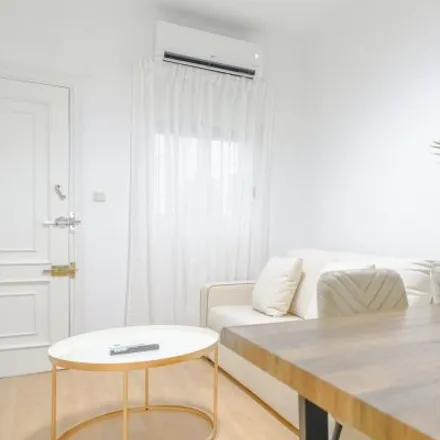 Image 6 - Madrid, Calle Carlos Aurioles, 23, 28018 Madrid - Apartment for rent