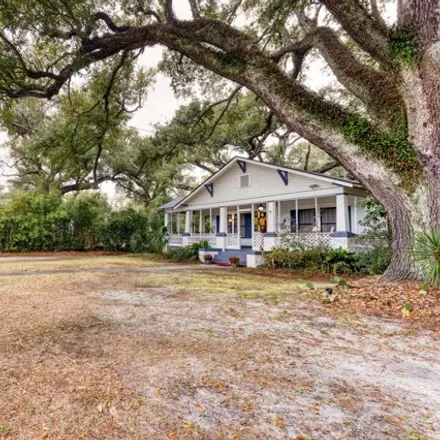 Image 4 - 744 East Railroad Street, Gulfport, MS 39501, USA - House for sale