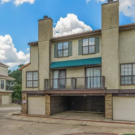 Image 2 - 3125 Fairfield Avenue, Normandy Village, Shreveport, LA 71104, USA - Condo for sale