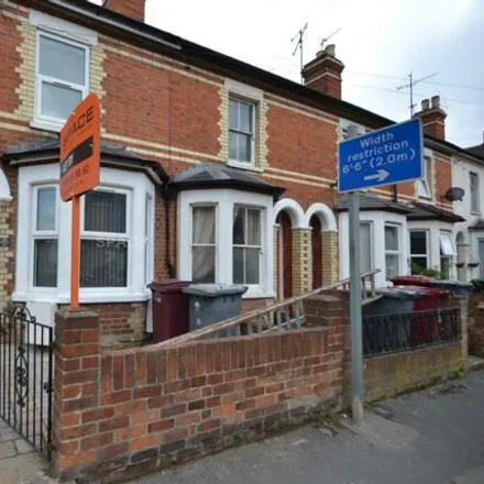 Rent this 1 bed house on 130 Cholmeley Road in Reading, RG1 3LR