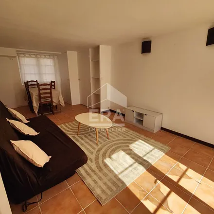 Rent this 2 bed apartment on 9010 Rue Fleurie in 84200 Carpentras, France