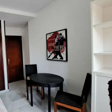 Image 5 - Dulcinoa, Calle del Arenal, 11, 11100 San Fernando, Spain - Apartment for rent