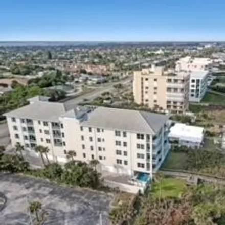 Rent this 3 bed condo on DoubleTree by Hilton Melbourne in 1665 Coconut Drive, Melbourne Beach