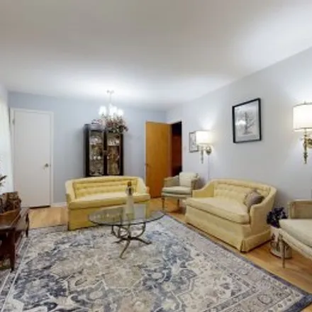 Image 1 - 614 Crestland Drive, Columbia - Apartment for sale