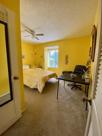 Image 4 - The Village of 800 Place Clubhouse, Northwest Fork Road, Stuart, FL 34994, USA - Condo for rent