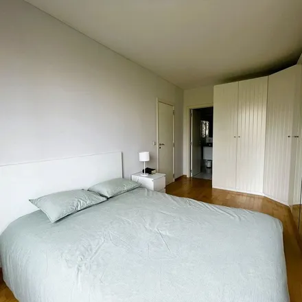 Rent this 2 bed apartment on P+R Roodebeek in Avenue de la Spiruline - Spirulinalaan, 1200 Woluwe-Saint-Lambert - Sint-Lambrechts-Woluwe