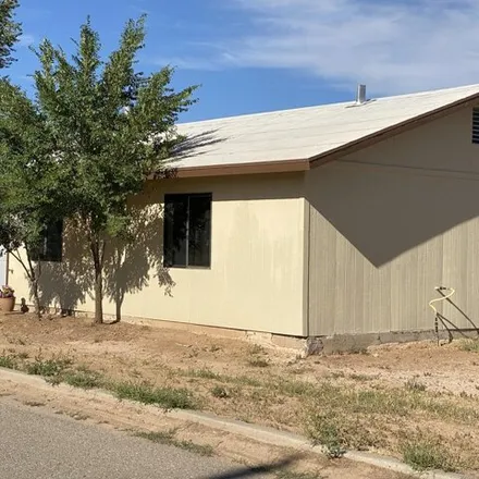 Buy this 3 bed house on 1754 6th Street in Moriarty, NM 87035