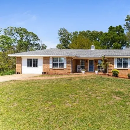 Buy this 4 bed house on 163 Cedar Drive in Prattville, AL 36066