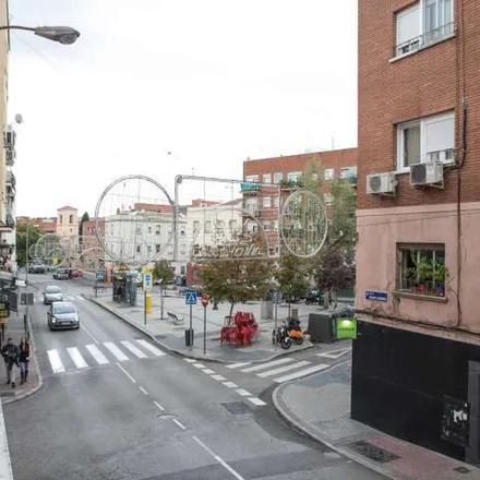 Image 7 - Calle de Antonio Salvador, 64, 28026 Madrid, Spain - Apartment for rent