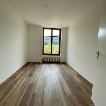 Image 5 - Place Ami-Girard 3, 2616 Renan (BE), Switzerland - Apartment for rent