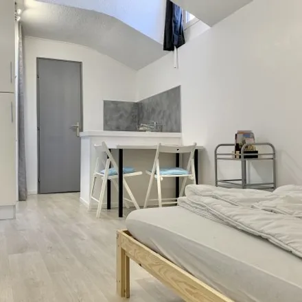 Rent this studio room on Grenoble in Secteur 2, FR