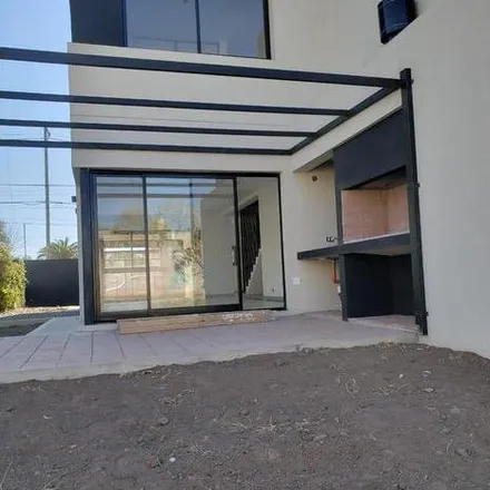 Buy this 3 bed apartment on Presidente Perón 8525 in El Ceibo, Villa Allende