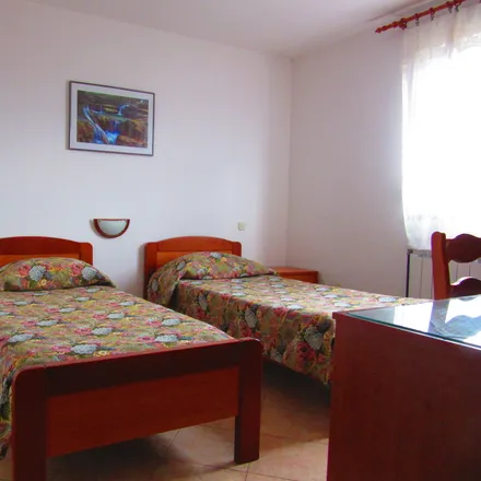 Image 5 - Facchinettijeva ulica 33, 52100 Grad Pula, Croatia - Apartment for rent