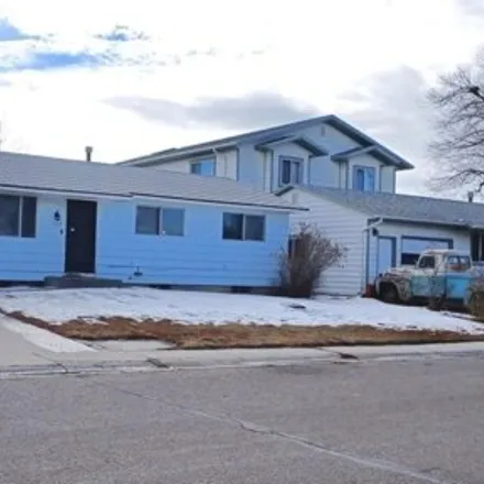 Image 2 - 1049 Rio Visa, Evansville, WY 82636, USA - House for sale