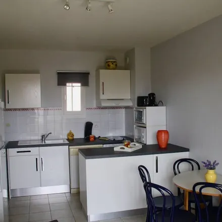 Rent this 1 bed apartment on 34350 Valras-Plage