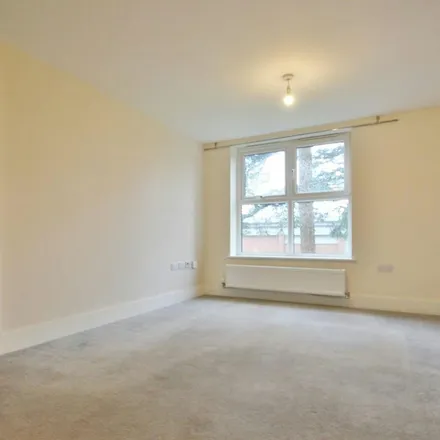 Rent this 1 bed apartment on Wellington Road in Bournemouth, BH8 8JQ