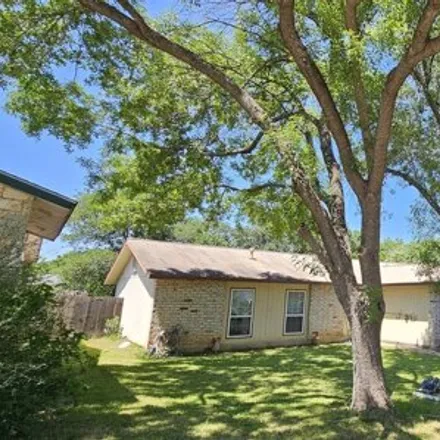 Image 3 - 4851 Blue Heron Street, San Antonio, TX 78217, USA - House for sale