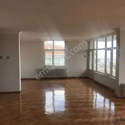 Rent this 3 bed apartment on Liberal Demokrat Parti Genel Merkezi in Hülya Sokak 35 / 1, 06700 Çankaya