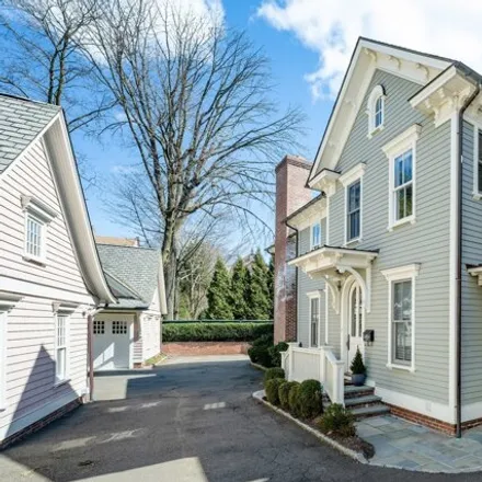 Image 1 - 77 Sherwood Place, Greenwich, CT 06830, USA - Townhouse for sale