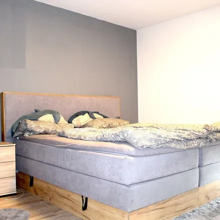 Rent this 3 bed apartment on Parkstraße in 91413 Neustadt an der Aisch, Germany