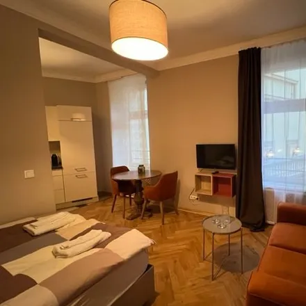 Rent this 1 bed apartment on Gitschiner Straße 89 in 10969 Berlin, Germany