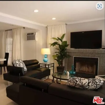 Image 5 - Nessah Synagogue, South Rexford Drive, Beverly Hills, CA 90212, USA - Condo for rent