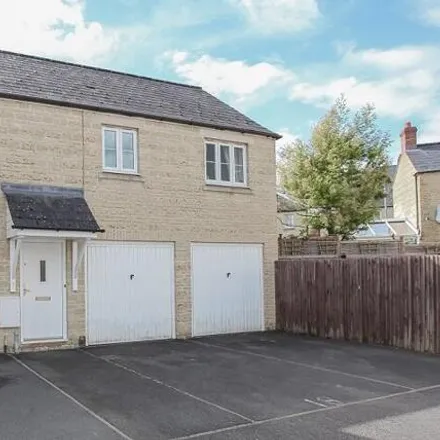 Buy this 1 bed house on Stenter Rise in Witney, OX28 6FS