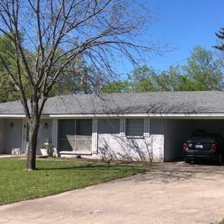 Buy this 3 bed house on 2603 Park St in Commerce, Texas