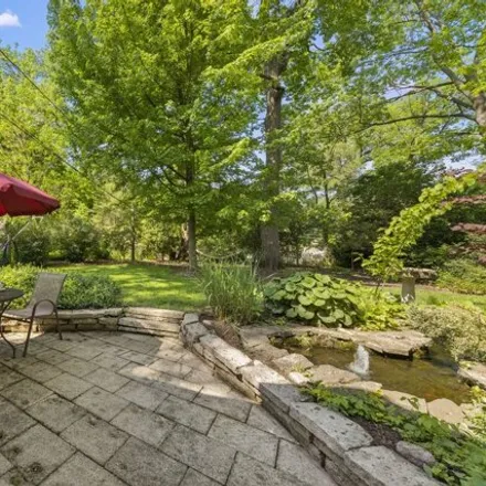 Image 3 - 4870 Seeley Avenue, Downers Grove, IL 60515, USA - House for sale
