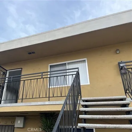 Rent this 2 bed apartment on 2218 Bunker Ave in 2218 Bunker Avenue, El Monte