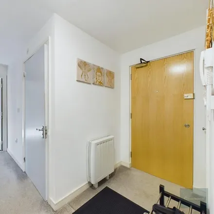 Image 2 - Blease Close, Staverton, BA14 8UH, United Kingdom - Apartment for rent