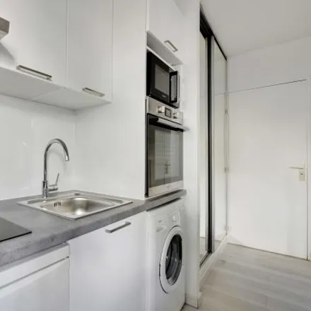 Image 8 - 48 Avenue Secrétan, 75019 Paris, France - Apartment for rent