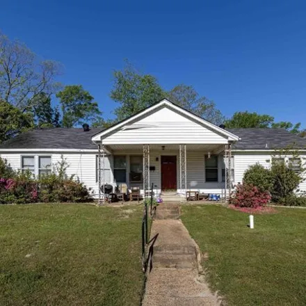 Buy this 5 bed house on West Carolina Avenue in Ruston, LA 71270