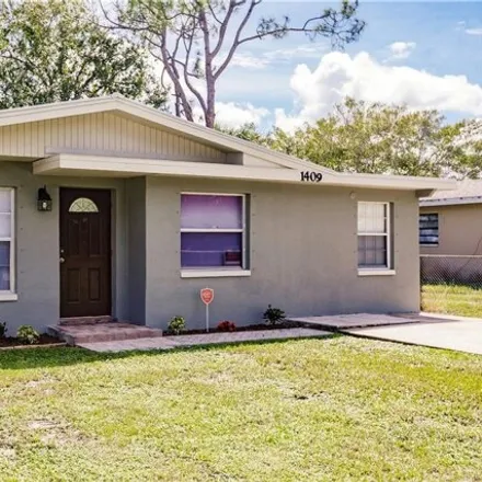 Buy this 3 bed house on 1409 Bert Drive in Fort Myers, FL 33916