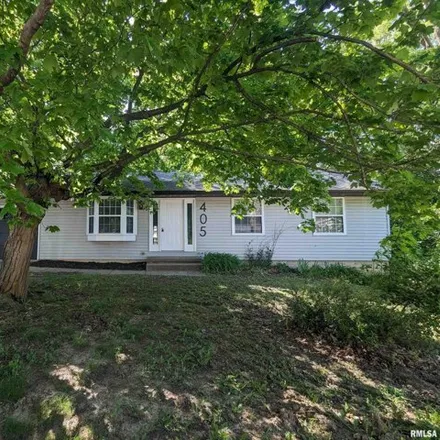 Buy this 3 bed house on 421 Dundee Road in East Peoria, IL 61611